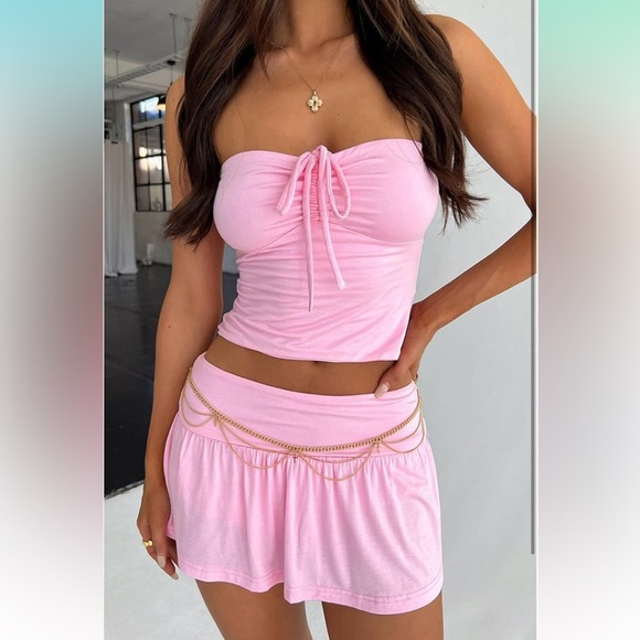 2 Piece Mini Skirts Set Strapless Crop Tops Low Waist Short Skort Skirt
8103 - Picture 4 of 6